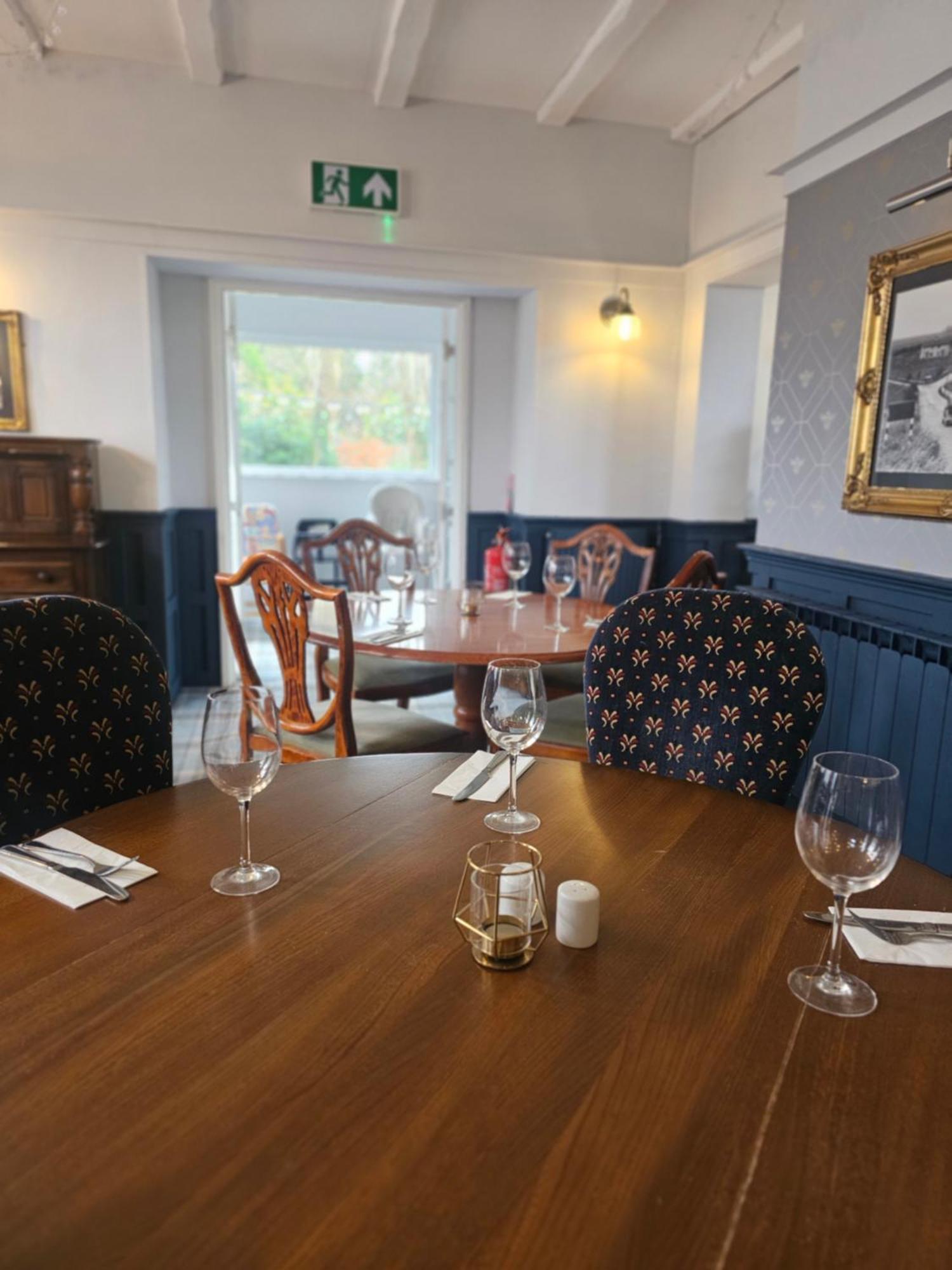 The Old Railway Hotel Porton Екстер'єр фото